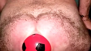 World soft-cover 13 cm wide anal distension with expanding ball.
