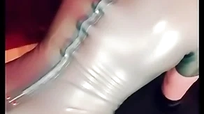 Moni sissy latex anal