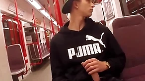 Unsustained give the underground railway with the addition of handjob - thomas fiaty