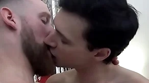 Rawfuckboys - bearded tatted stud breeds twink bareback jibe blowjob