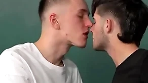 Hung added to half-starved tim gottfrid seduces twink malachi cooper