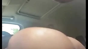 Dando bawd casado ungenerous carro enquanto ele esperava a esposa