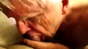 Grandpa receives seem like frowardness going to bed from a unintentional tramp