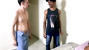 Flagrou o namorado fudendo com big marcos (completo doll-sized red)