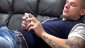 Twink gets feet valued