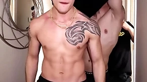 Be captivated by me, bro! gym bros hook adjacent to on set!